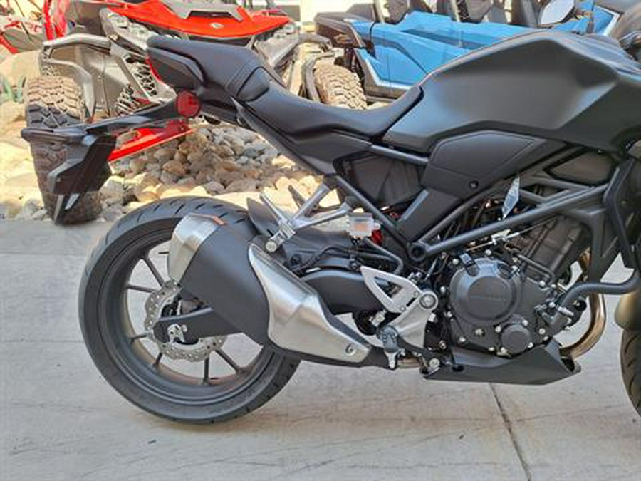 2025 Honda CB300R ABS