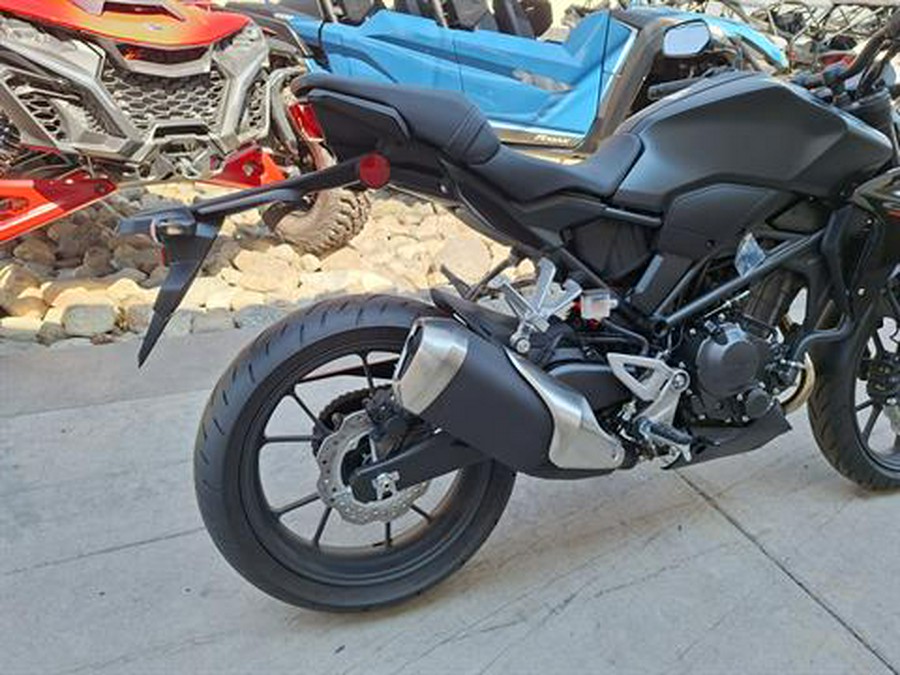 2025 Honda CB300R ABS