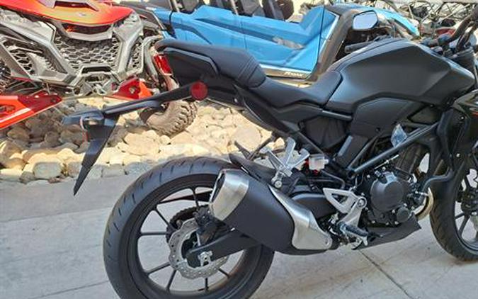 2025 Honda CB300R ABS