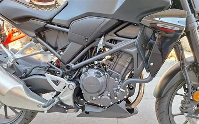 2025 Honda CB300R ABS