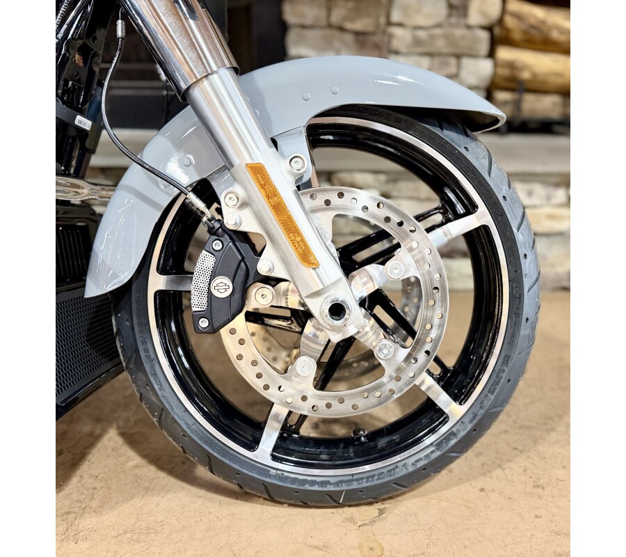 2026 FLHX - Street Glide