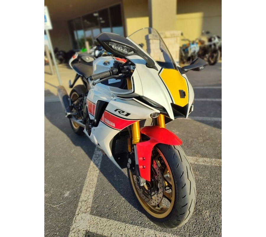 2022 Yamaha YZF R1 World GP 60th Anniversary Edition