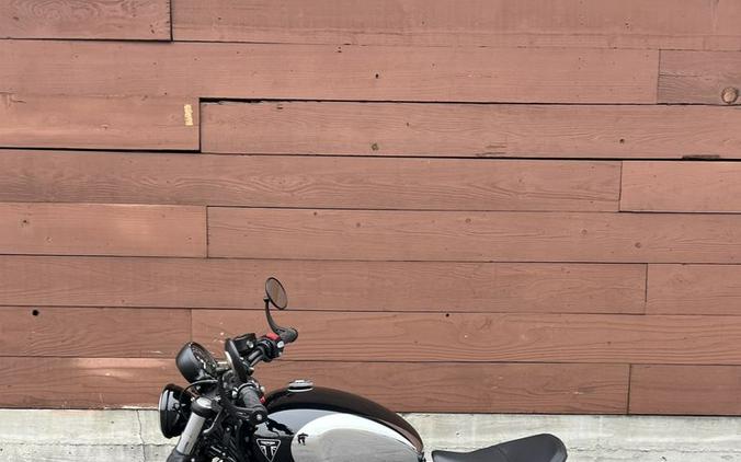 2023 Triumph Bonneville Bobber Chrome Edition Chrome / Jet Black