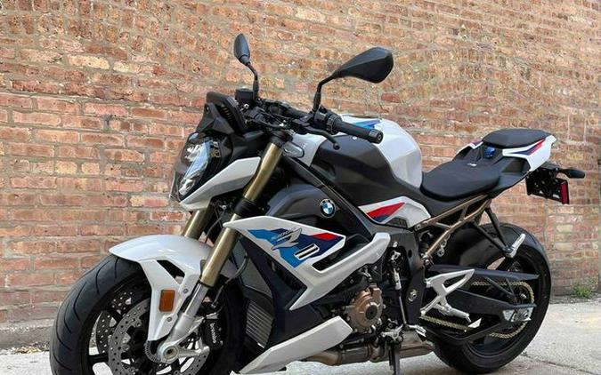 2024 BMW S 1000 R