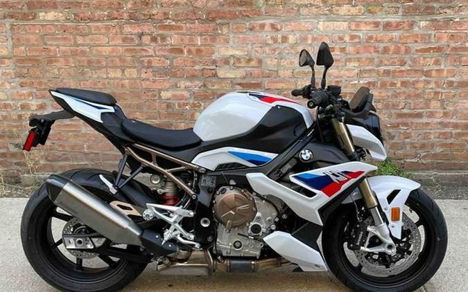 2024 BMW S 1000 R