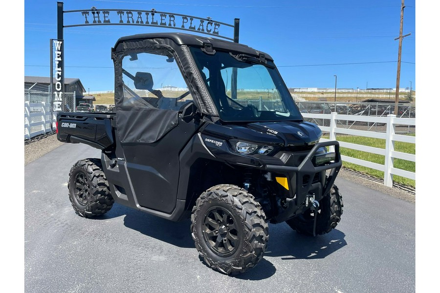 2023 Can-Am Defender XT HD9