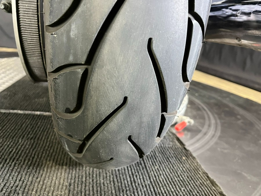 2006 Kawasaki Vulcan® 900 Classic