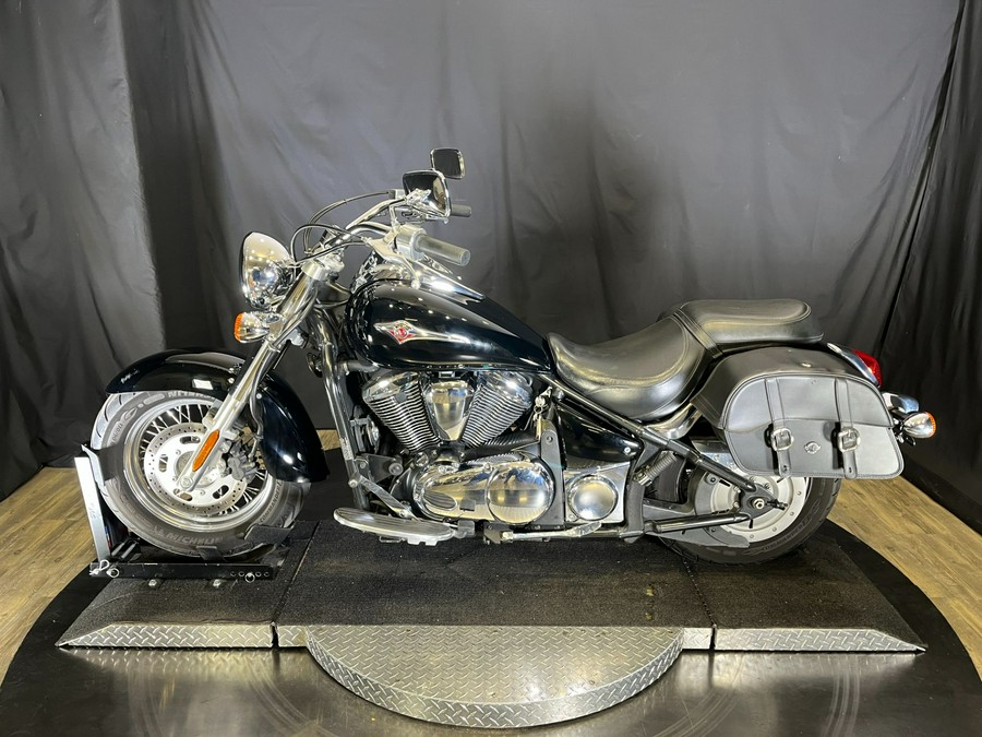 2006 Kawasaki Vulcan® 900 Classic