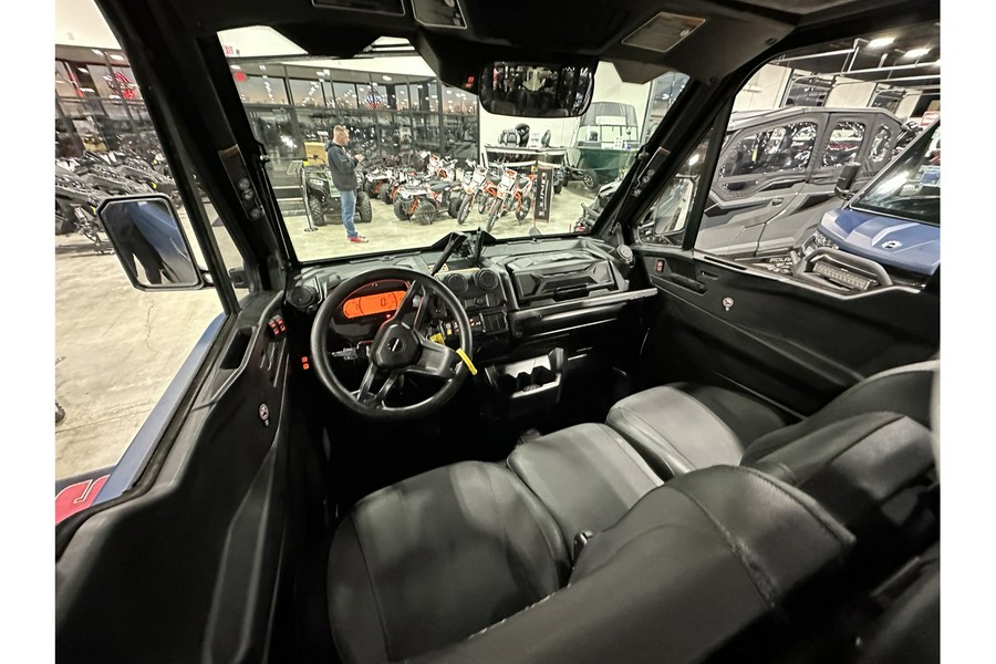 2025 Can-Am DEFENDER LTD