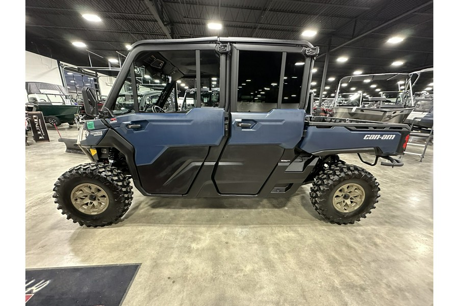 2025 Can-Am DEFENDER LTD