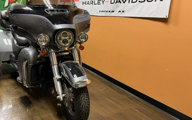 FLHTCUTG 2022 Tri Glide® Ultra