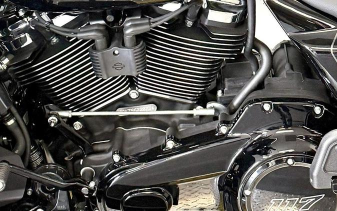 2025 Harley-Davidson® Street Glide™ Ultra FLHXU