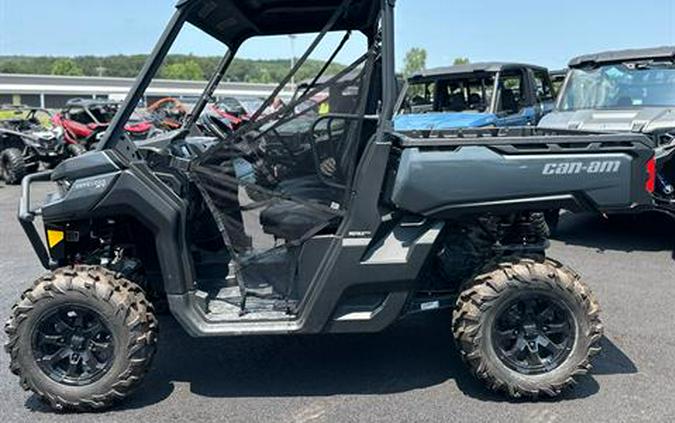 2024 Can-Am Defender XT HD10