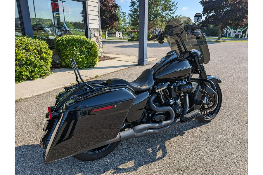 2019 Harley-Davidson® Road King Special