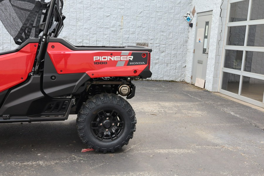2025 Honda PIONEER 1000 DELUXE