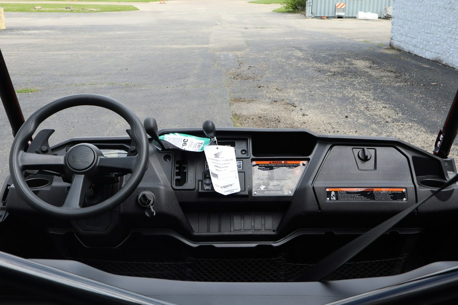 2025 Honda PIONEER 1000 DELUXE