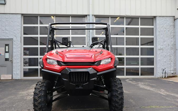 2025 Honda PIONEER 1000 DELUXE