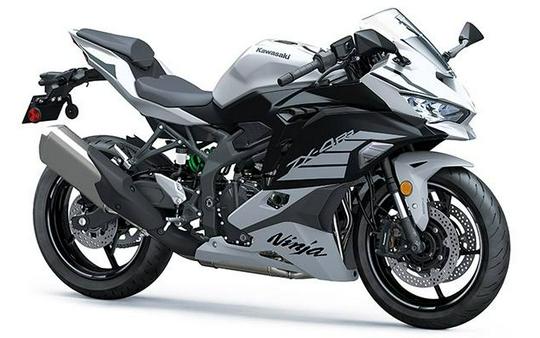 2025 Kawasaki Ninja® ZX-4RR ABS