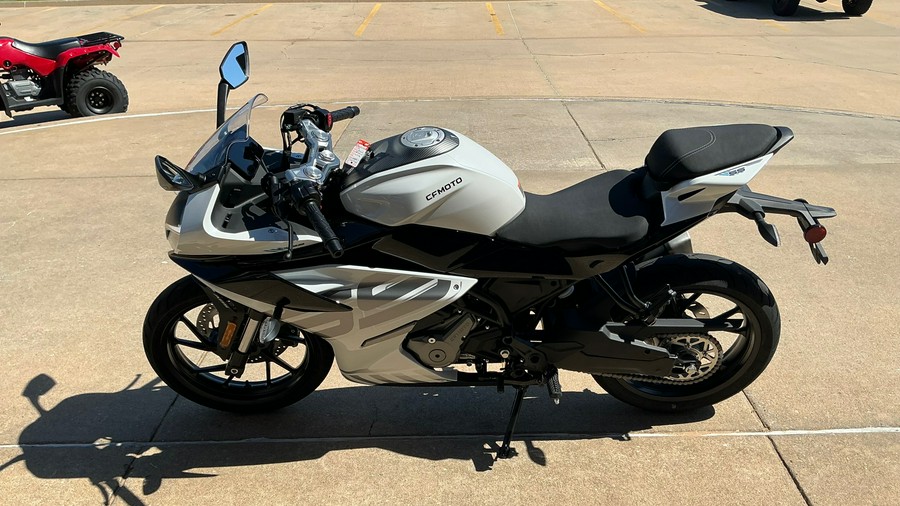 2026 CFMOTO 300SS