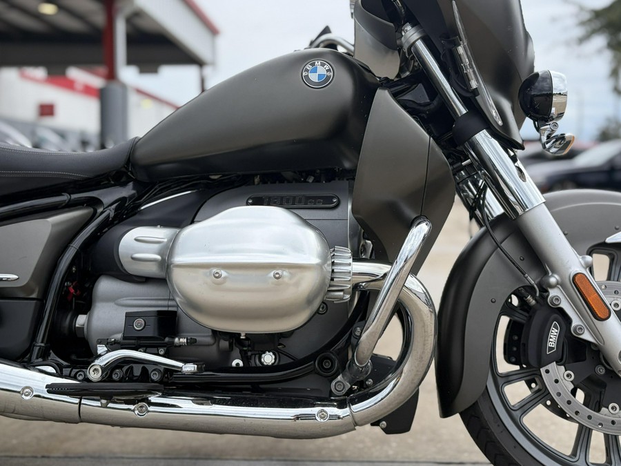 2022 BMW R18 TRANSCONTINENTIAL