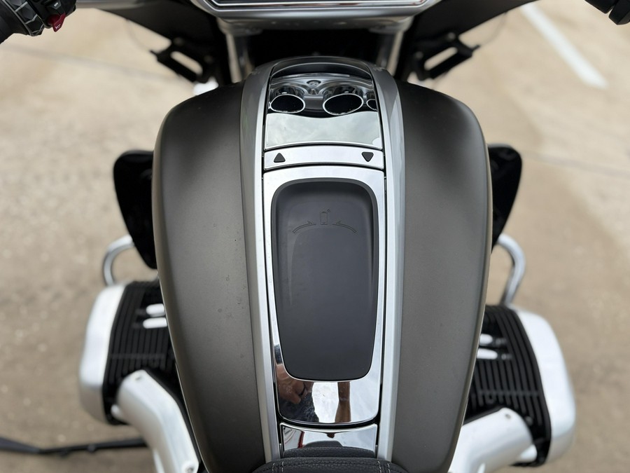2022 BMW R18 TRANSCONTINENTIAL