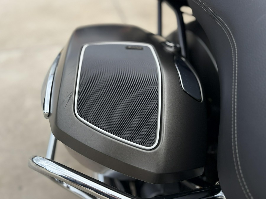 2022 BMW R18 TRANSCONTINENTIAL