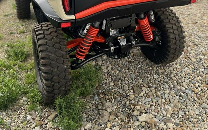 2023 Can-Am® Commander XT-P