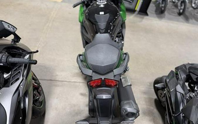 2025 Kawasaki Ninja H2 SX SE ABS