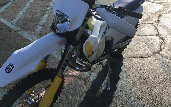 2027 Husqvarna® TE 300