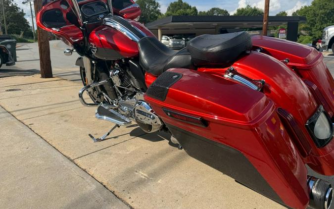 2018 Harley-Davidson CVO Road Glide FLTRXSE