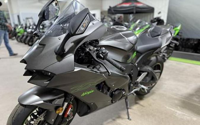 2025 Kawasaki Ninja ZX-10RR ABS