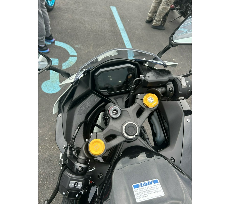 2026 Kawasaki Ninja® ZX™-4RR ABS