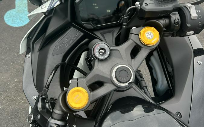 2026 Kawasaki Ninja® ZX™-4RR ABS