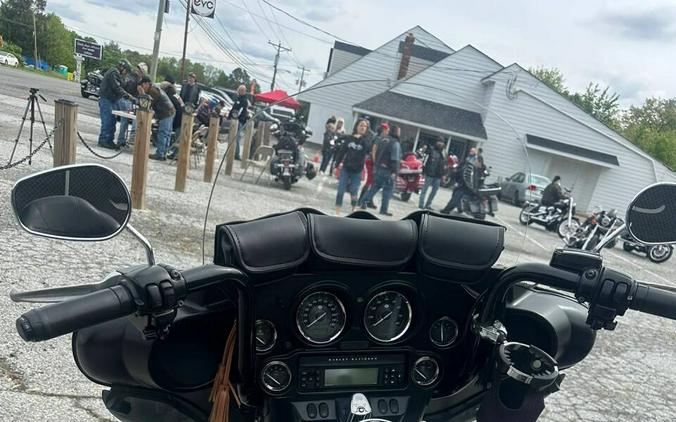 2013 Harley-Davidson FLHTK Electra Glide Ultra Limi