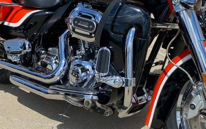 2012 Harley-Davidson CVO™ Ultra Classic® Electra Glide®