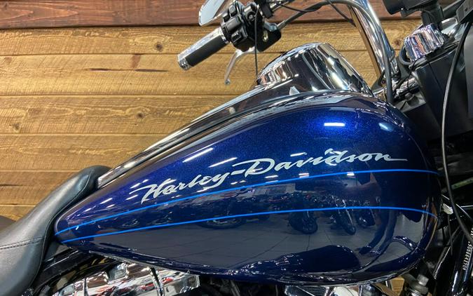 2013 Harley-Davidson® Road Glide® Custom Big Blue Pearl FLTRX