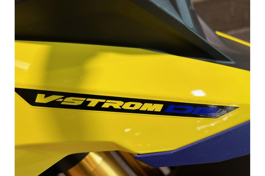 2025 Suzuki V-Strom 800DE