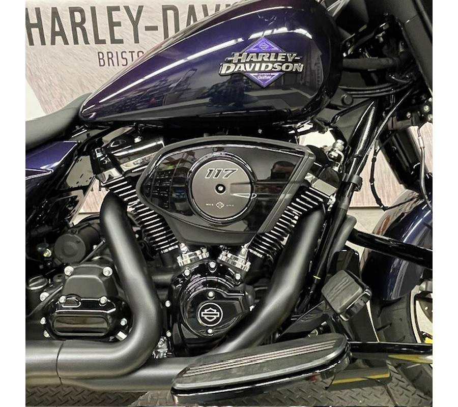 2025 FLHX Street Glide™