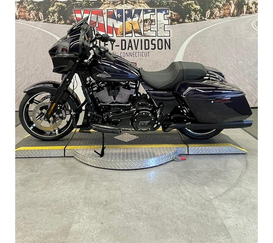 2025 FLHX Street Glide™