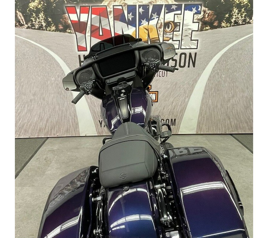 2025 FLHX Street Glide™