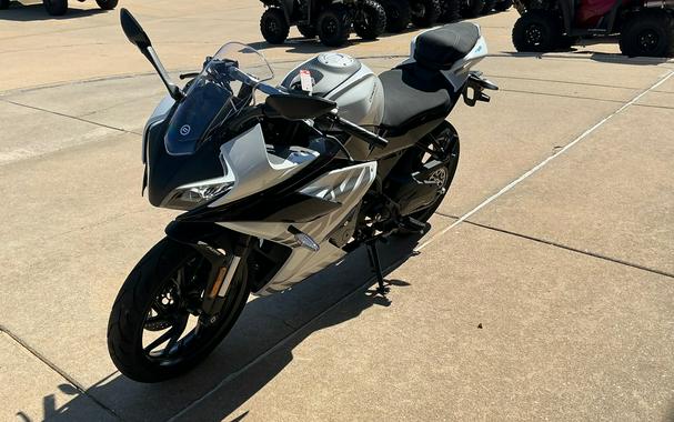 2026 CFMOTO 300SS