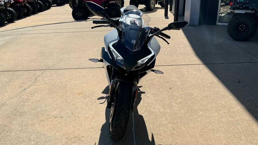 2026 CFMOTO 300SS