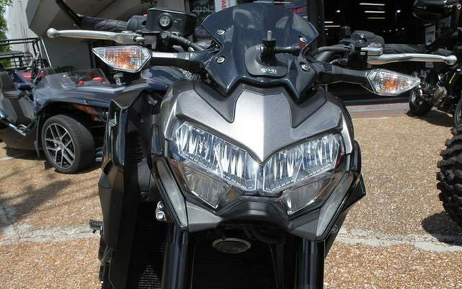 2023 Kawasaki Z900 ABS Metallic Black/Graphite Gray/Flat Black