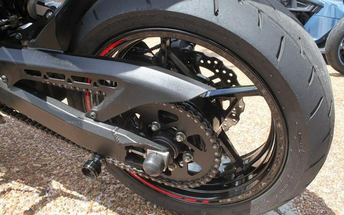 2023 Kawasaki Z900 ABS Metallic Black/Graphite Gray/Flat Black