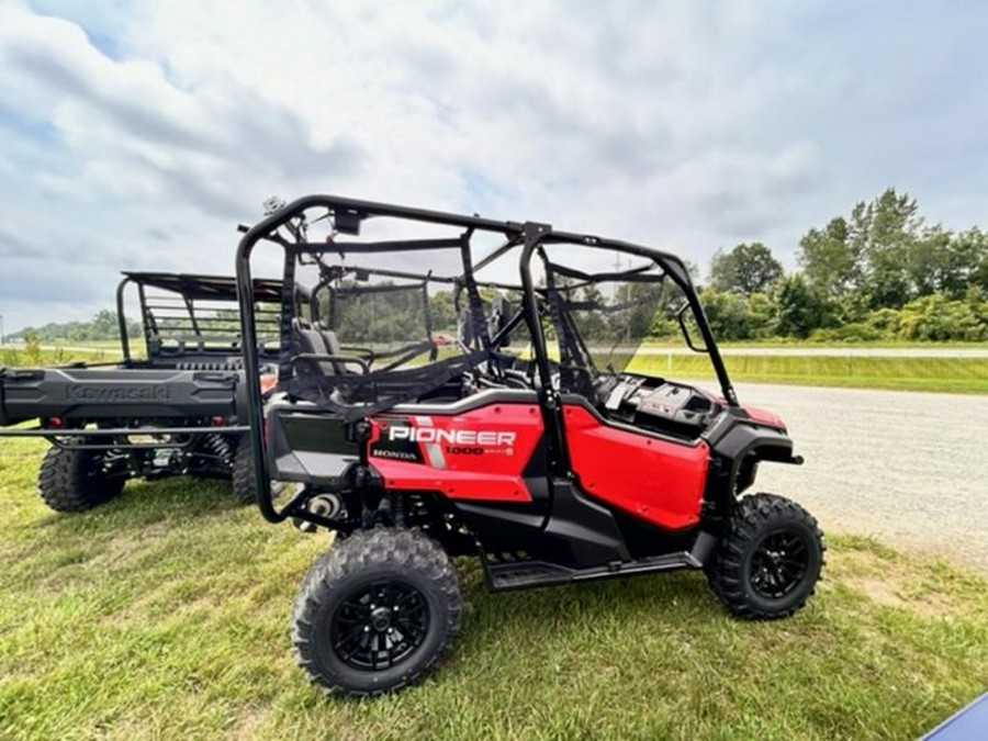 2024 Honda® Pioneer 1000-5 Deluxe