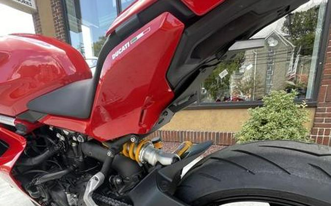 2023 Ducati SuperSport 950 S Ducati Red