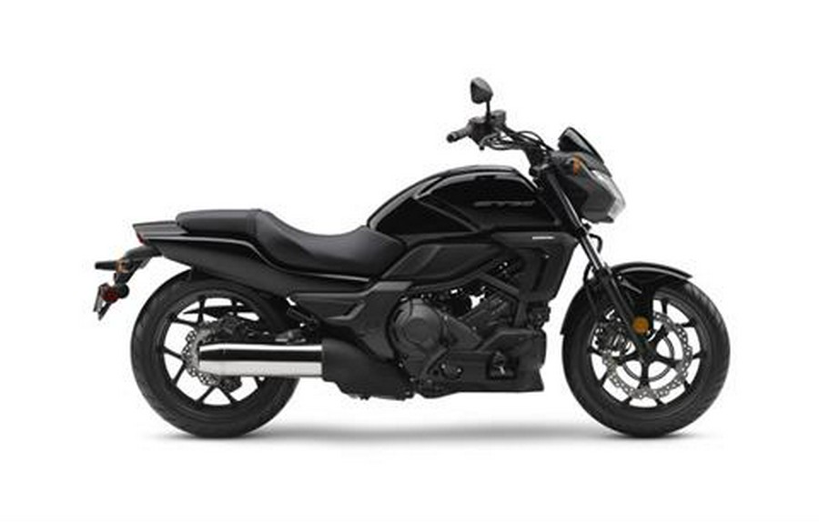 2018 Honda CTX700N DCT