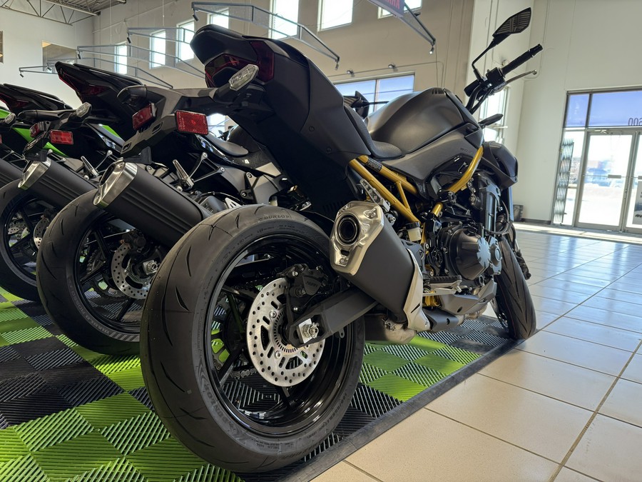 2026 Kawasaki Z900 ABS