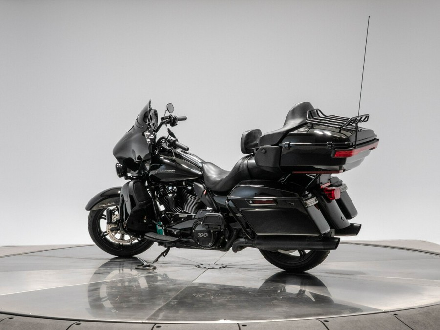 2021 HARLEY-DAVIDSON FLHTK LIMITED in Vivid Black