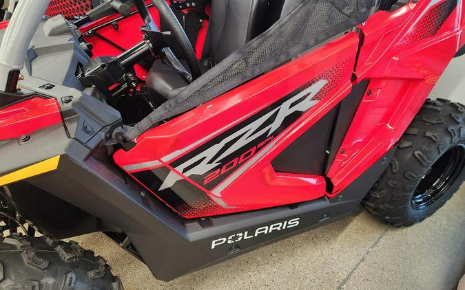 2026 Polaris RZR 200 EFI